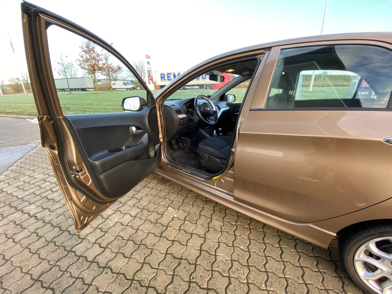Billede 16 - Velholdt Kia Picanto 2013 – kun 62.000 km, nysynet