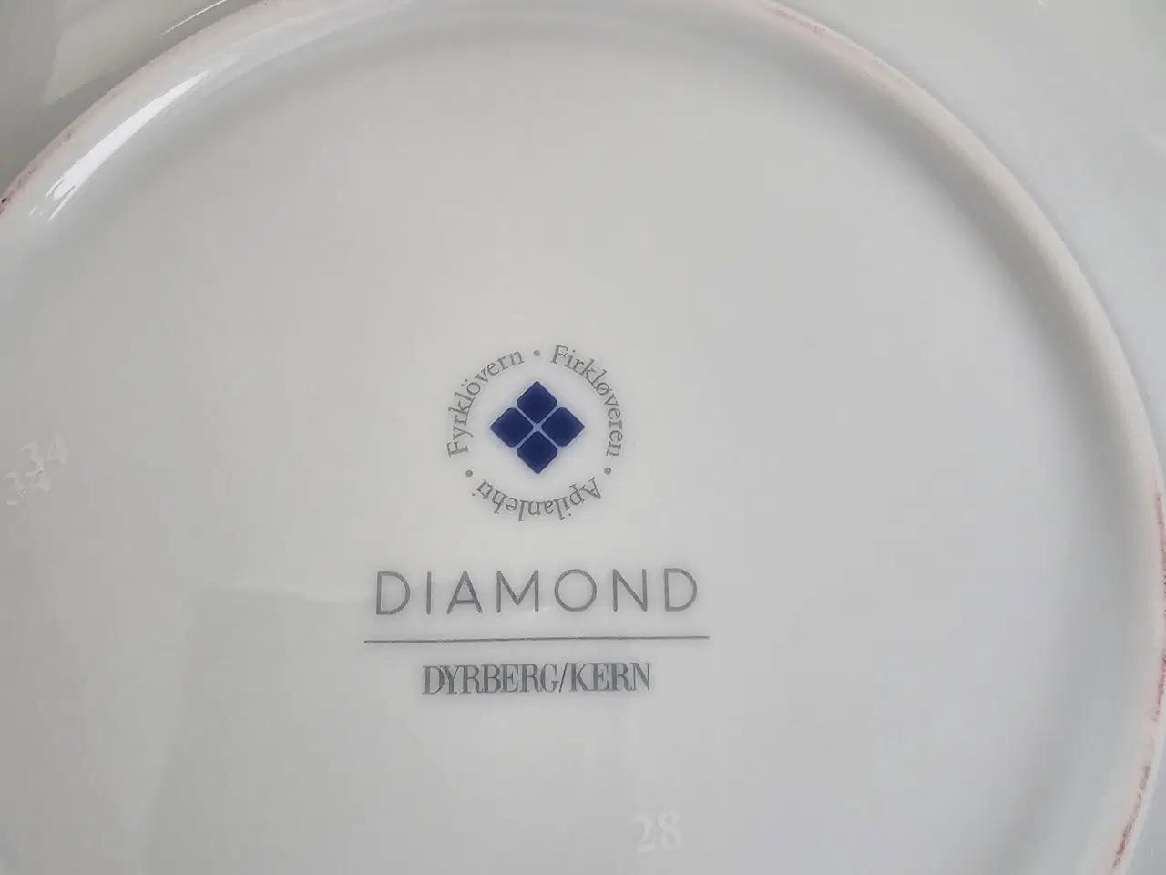 Billede 3 - Spisestel fra Firkløveren 