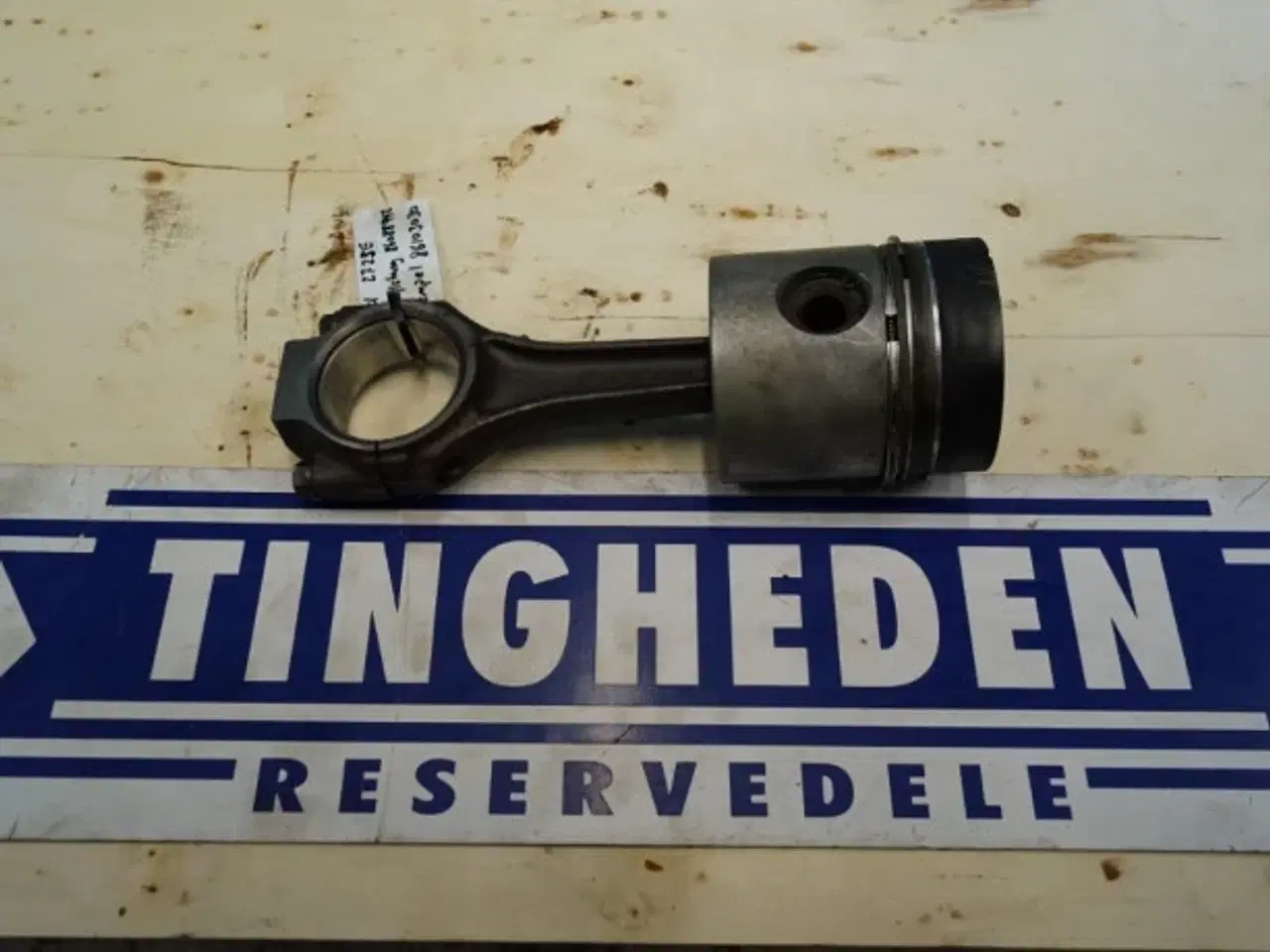 Billede 2 - Ford 2725E Stempel 86103030