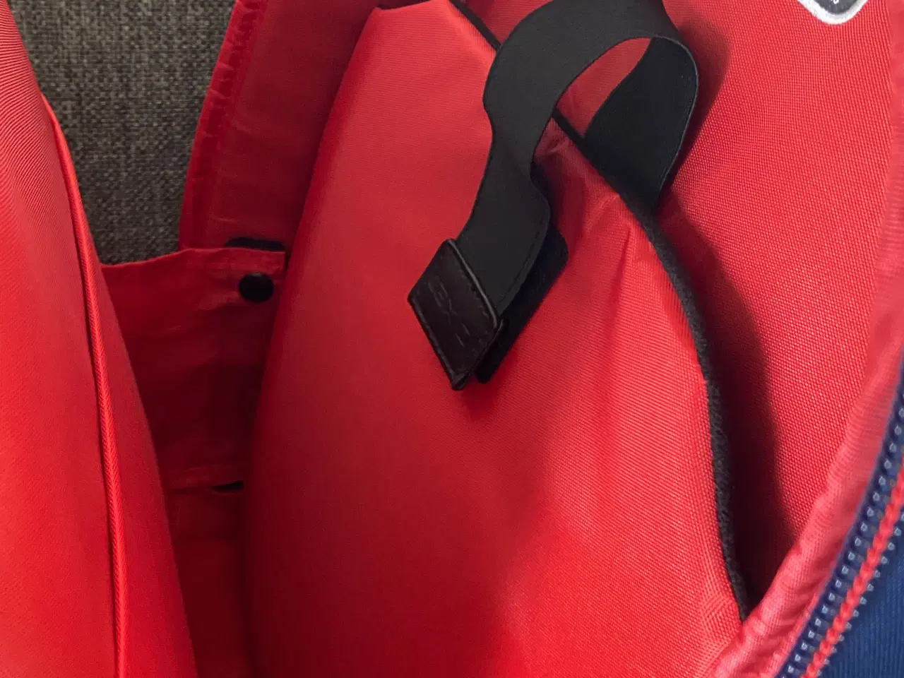 Billede 10 - Skoletaske/rygsæk, Axio Indianapolis  RedBull