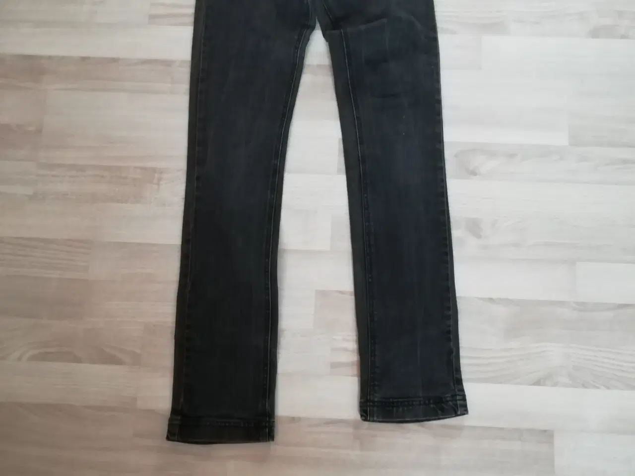 Billede 1 - sort cowboybukser str. 26, længde 34, Blend she