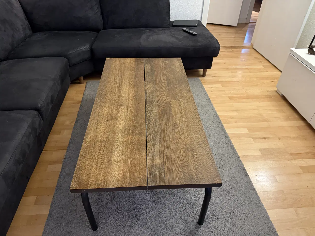 Billede 2 - Sofabord i træ