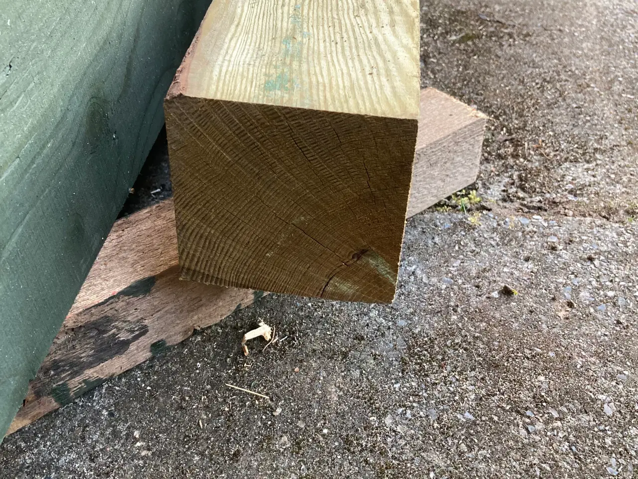 Billede 2 - Stolpe 100x100mm tryklimp.