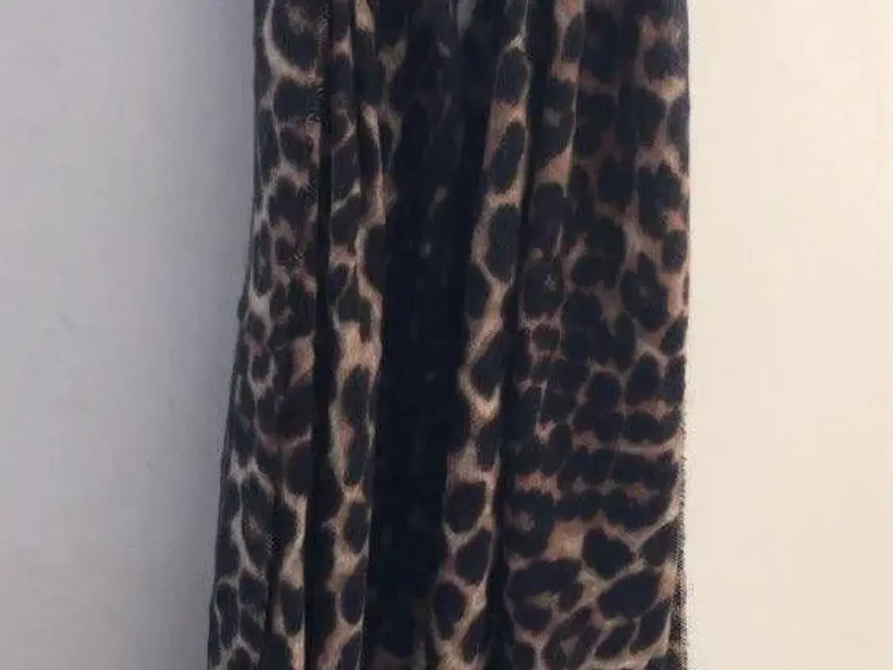 Billede 2 - Lækkert luksus leopard tørklæde