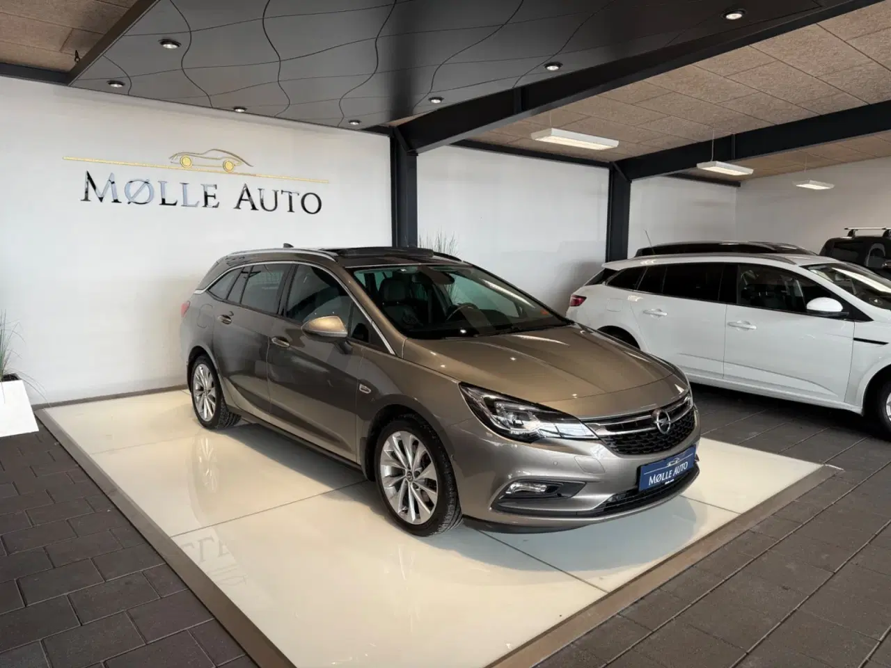 Billede 1 - Opel Astra 1,6 CDTi 136 Innovation Sports Tourer aut.