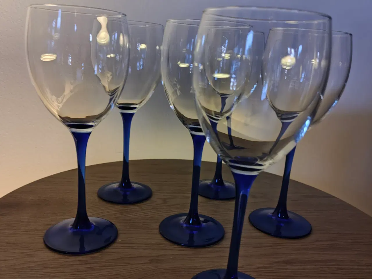 Billede 2 - Velholdte Luminarc rødvinsglas