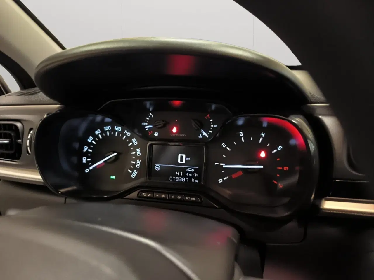 Billede 7 - Citroën C3 1,6 BlueHDi 75 Iconic