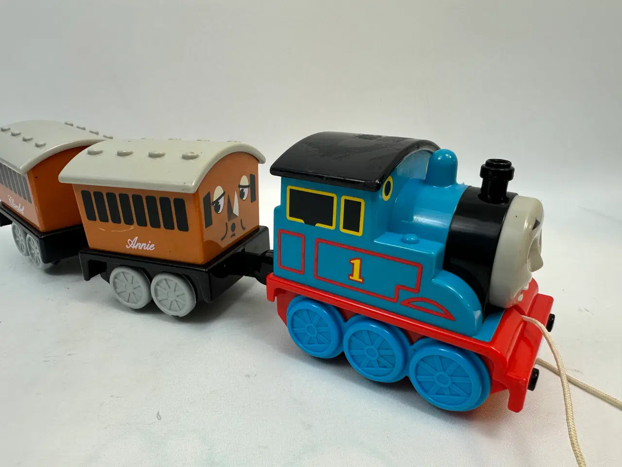 Billede 6 - Thomas Tog + tilhørende vogne