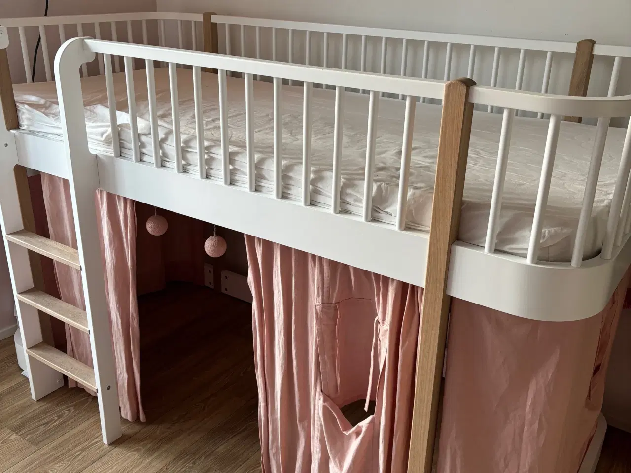 Billede 4 - Oliver Furniture - Wood - Halvhøj seng - Kvalitet