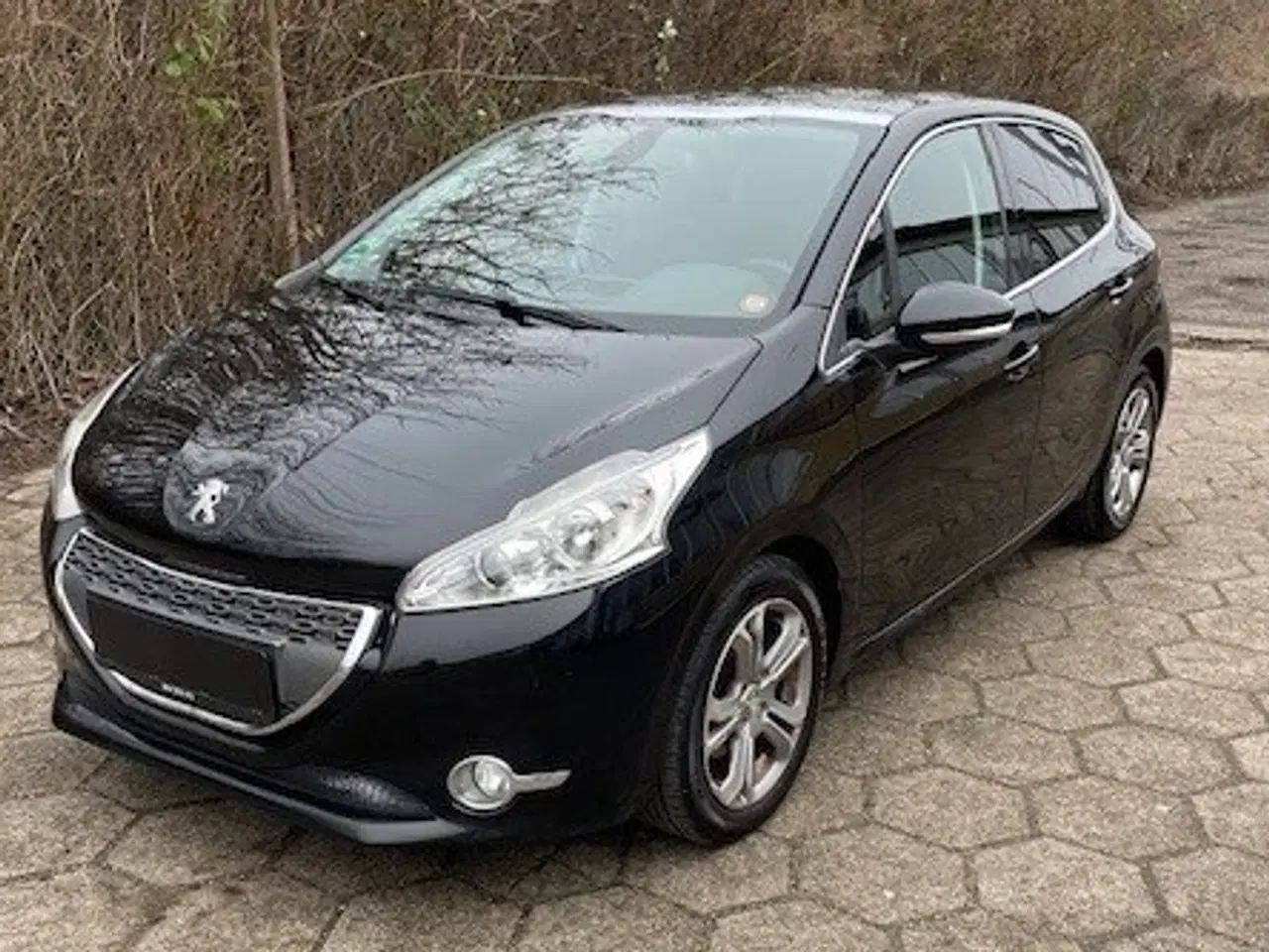 Billede 1 - Peugeot 208 1,2 VTI Allure sky