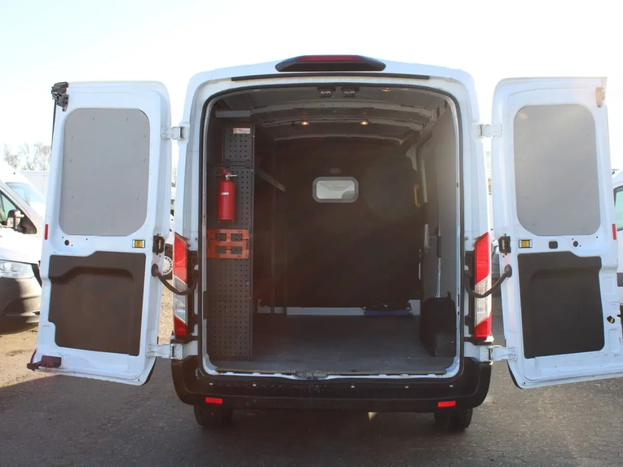 Billede 10 - Ford Transit 350 L2 Van 2,0 TDCi 130 Trend aut. H2 FWD