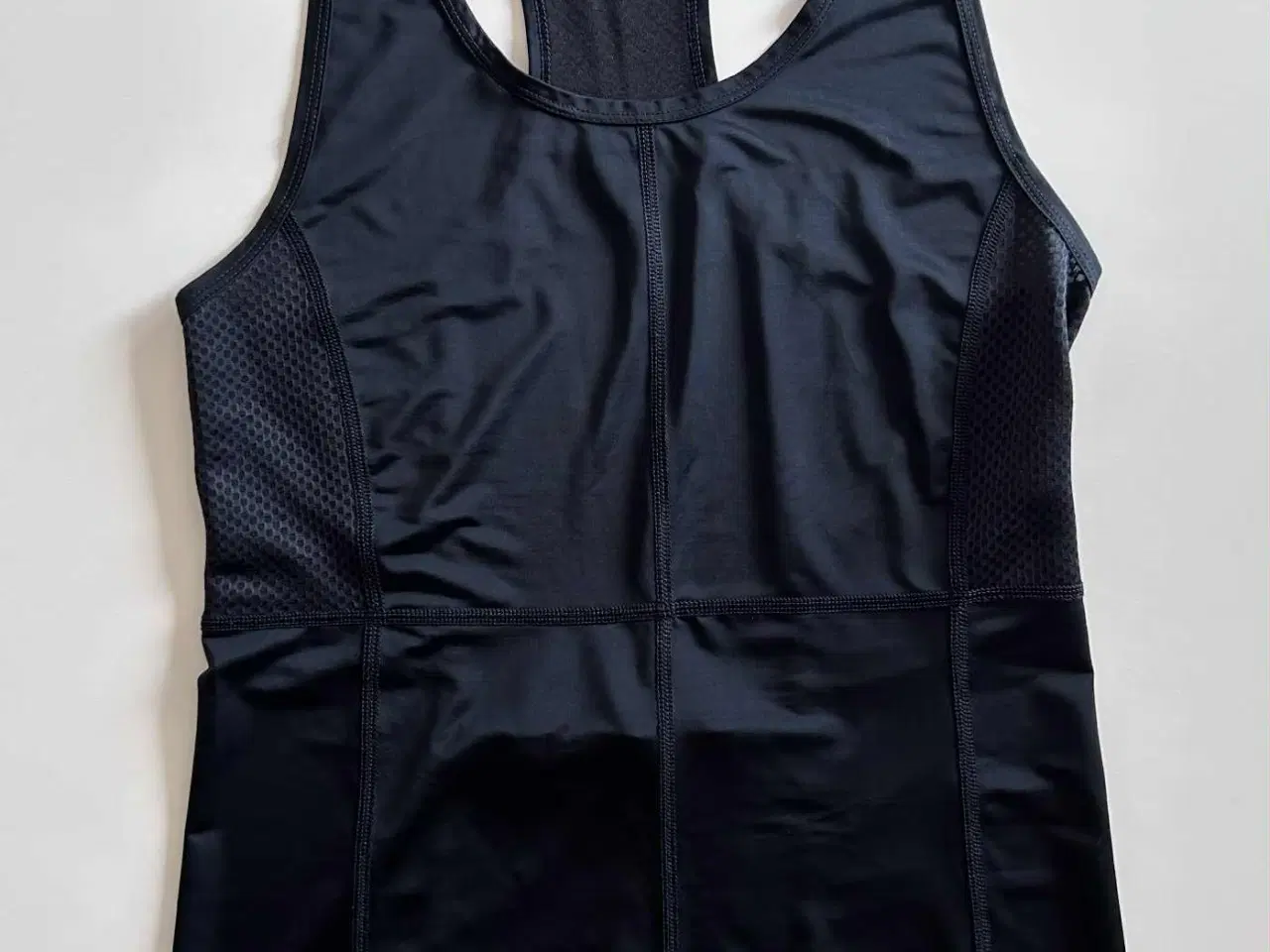 Billede 1 - Kari Traa Hege Singlet dame, str. M, sort
