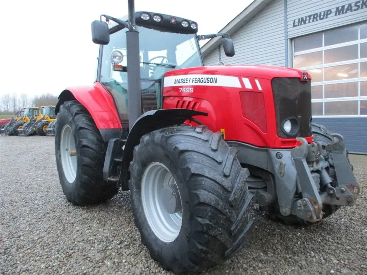 Billede 17 - Massey Ferguson 7499 Dyna VT med frontlift, affejederet foraksel og affejederet kabine på