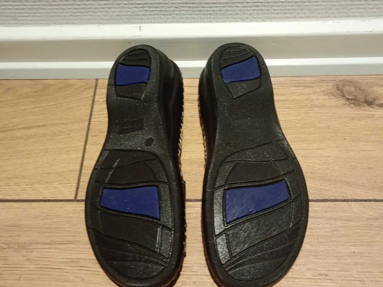 Billede 2 - Fine damesandaler, FLORANCE, Str. 37. Ubrugt.