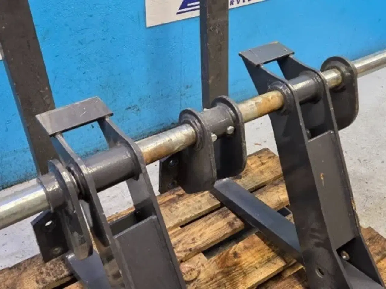 Billede 8 - New Holland B115C Pallegafler Kit 87310367