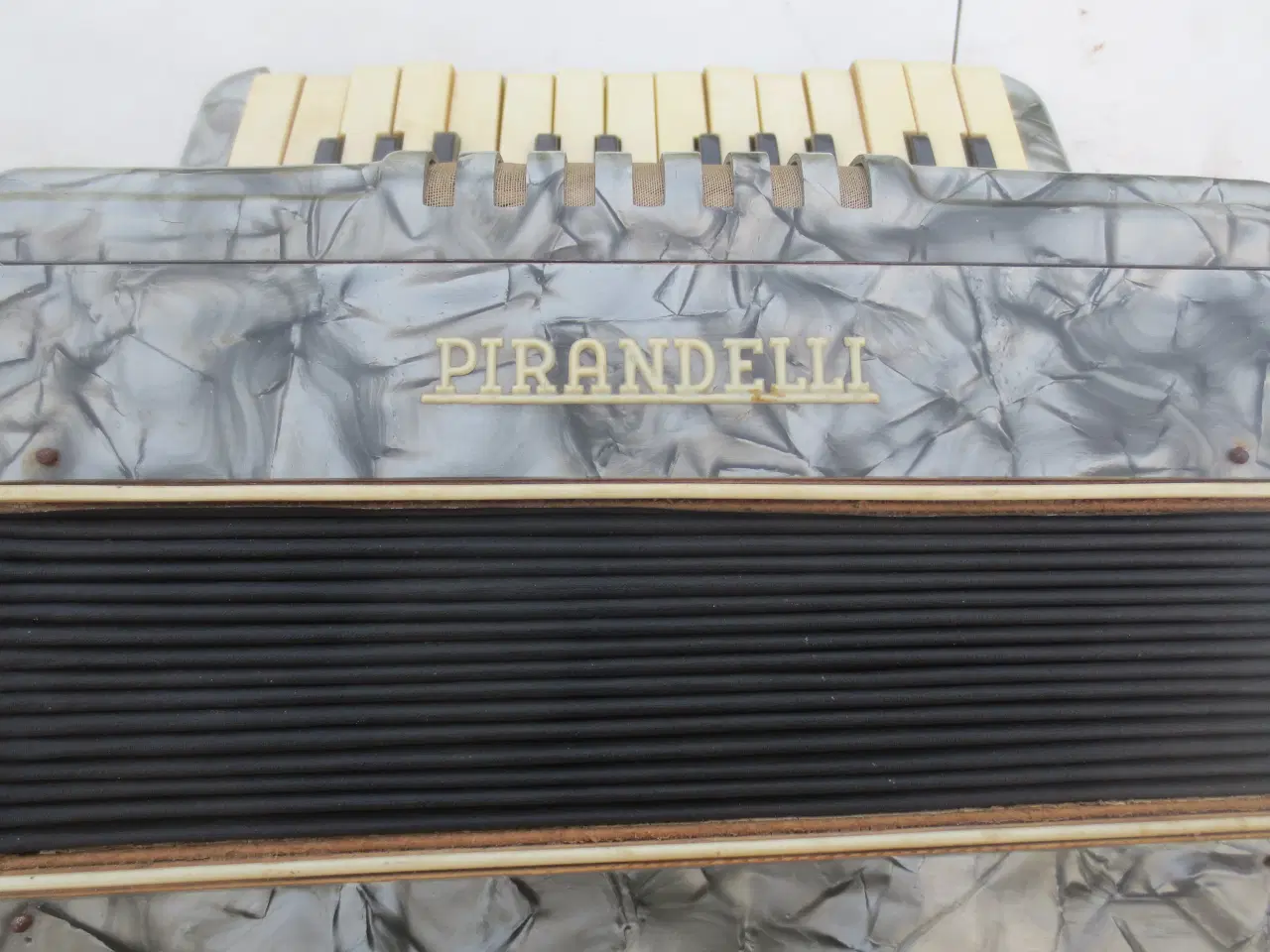 Billede 2 - 1 stk Retro Pirandelli Harmonika 