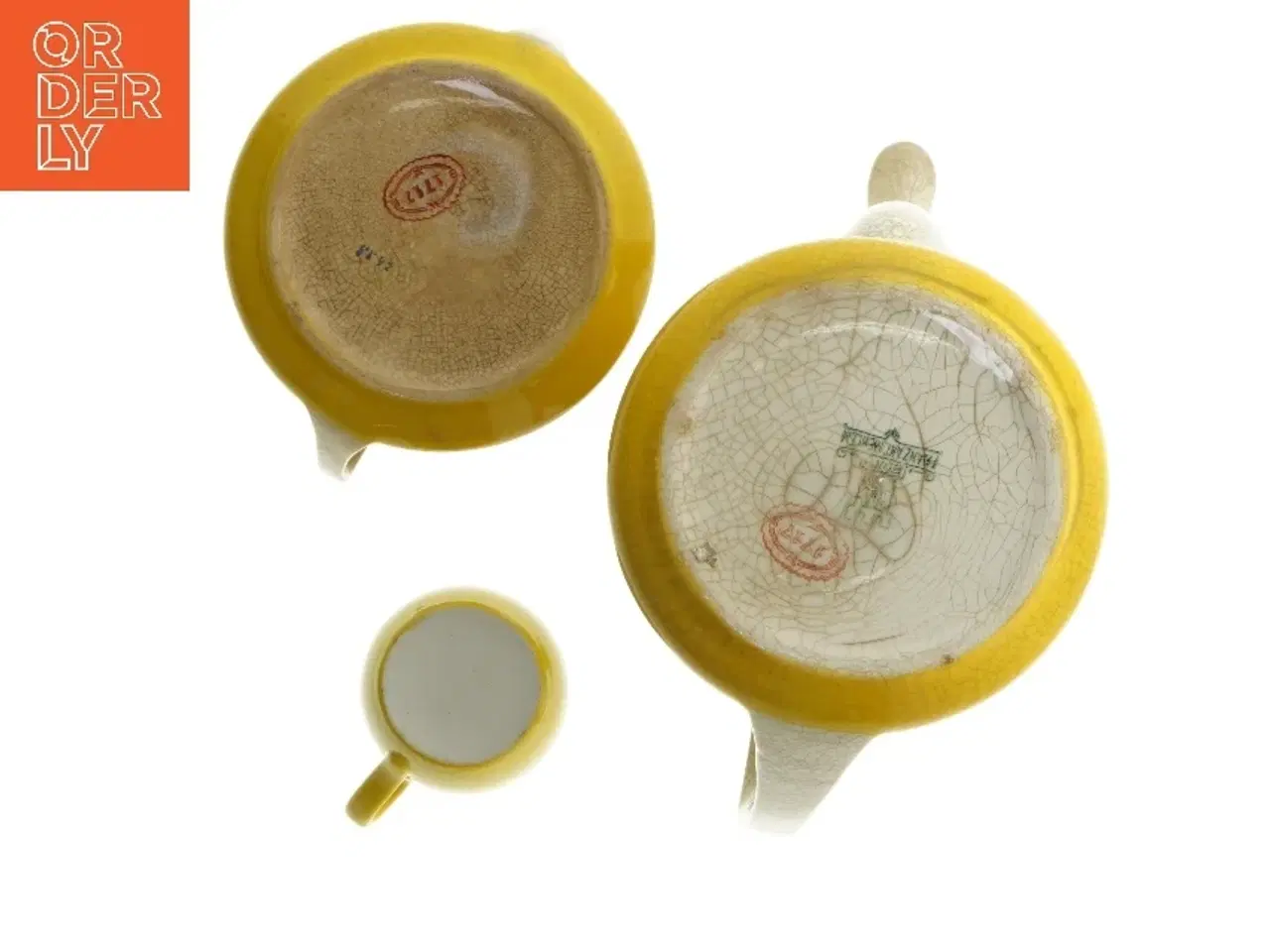 Billede 4 - Gult kaffestel i keramik (str. 22, ø 12, 7 cm)