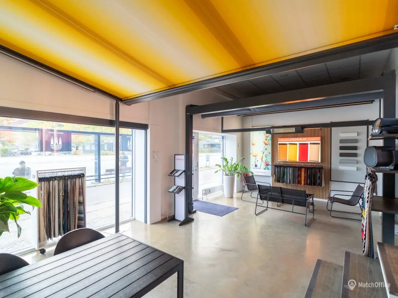 Billede 2 - SÆLGES: Gennemlyst og præsentabel erhvervsandel med markant facade – tæt ved Ryparken Station