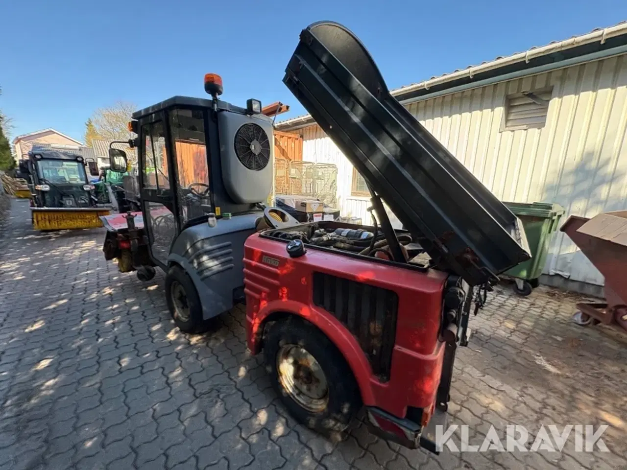 Billede 3 - Redskabsbærer Hako Citymaster 1200 med fejesug