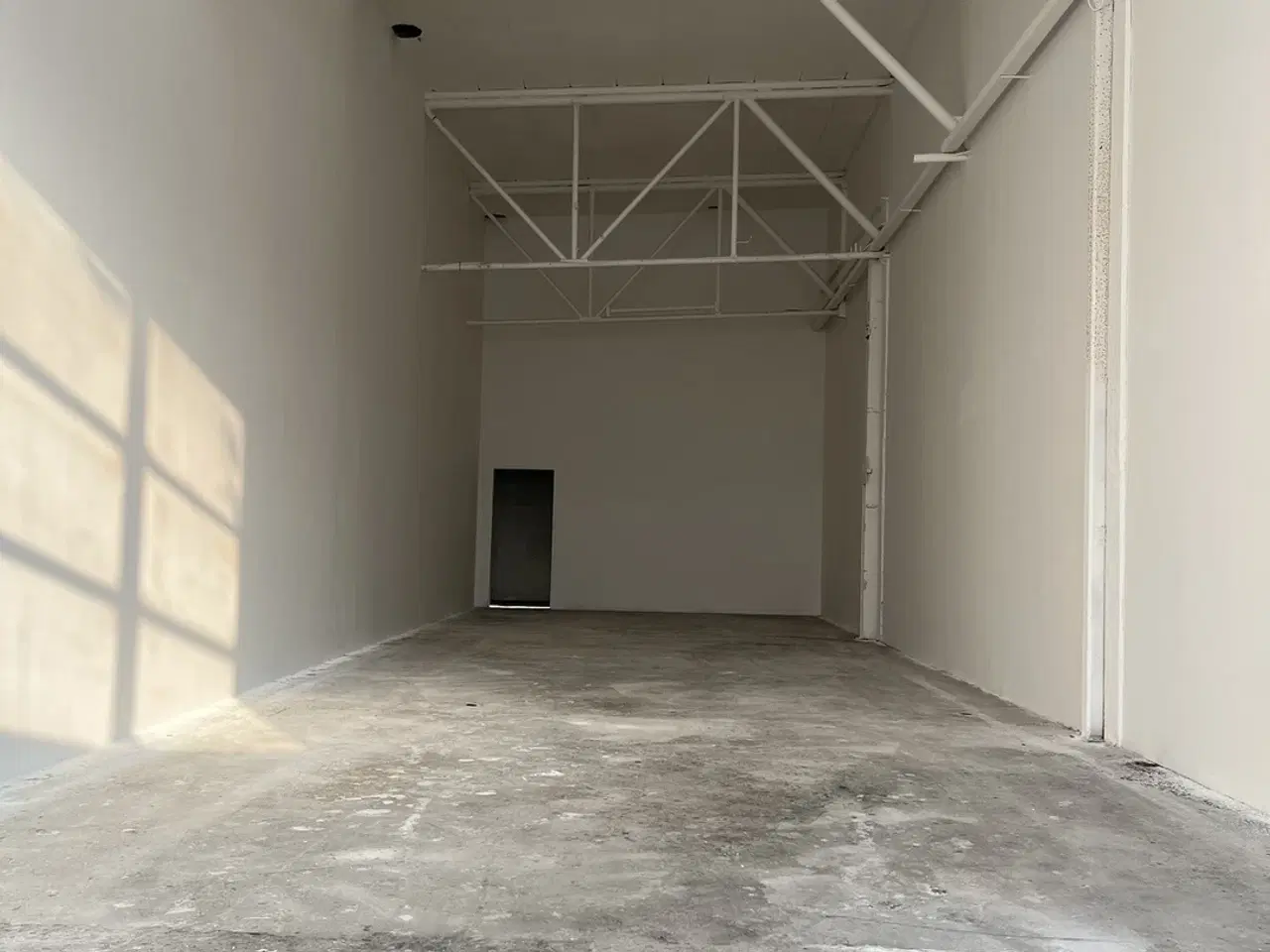 Billede 2 - Eget lager / produktions lokale