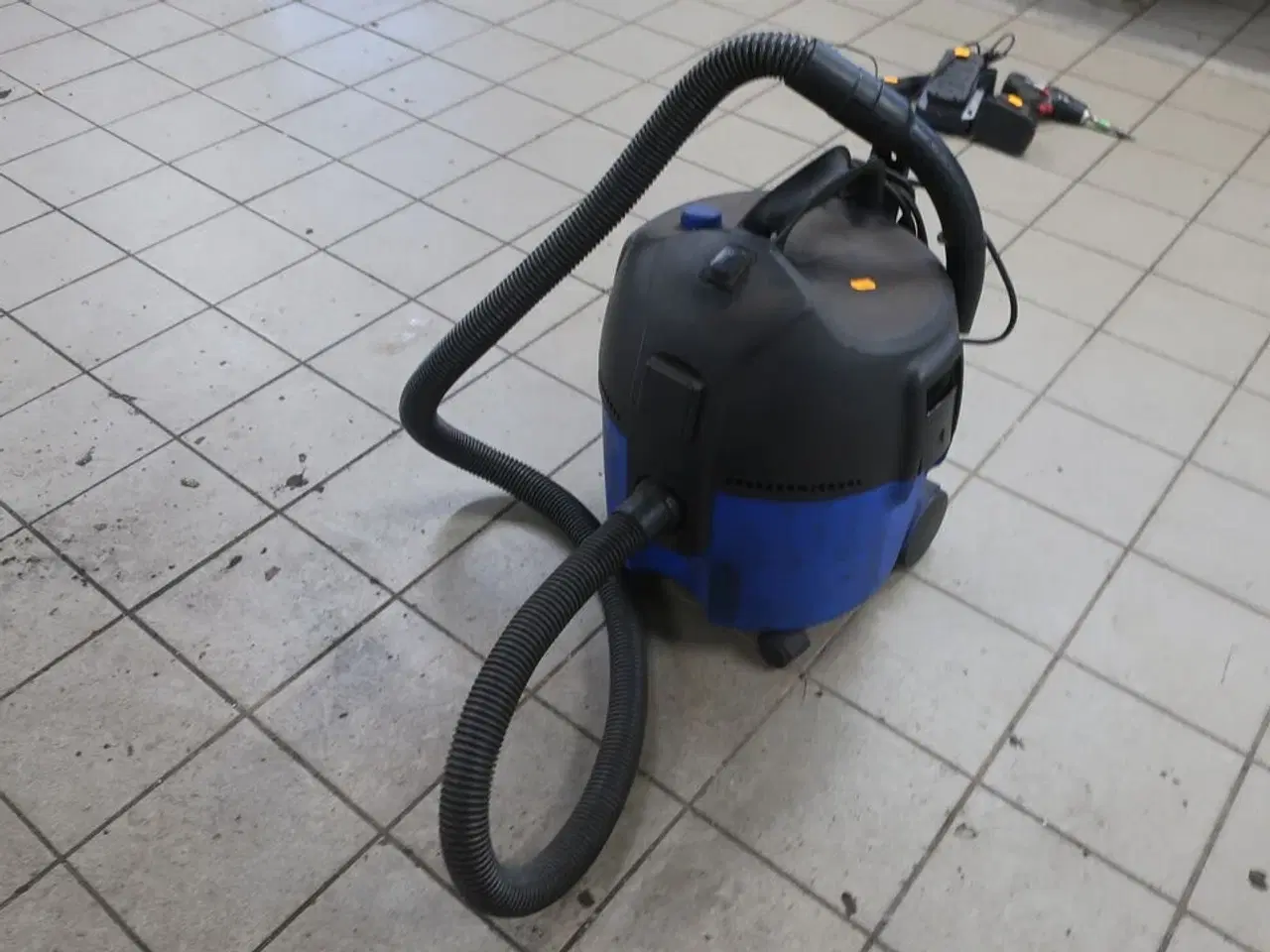 Billede 2 - Støvsuger NILFISK Alto Aero 20