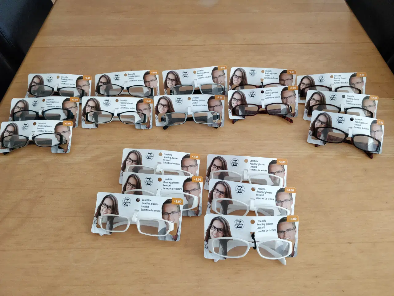 Billede 1 - Briller med styrke +3.00