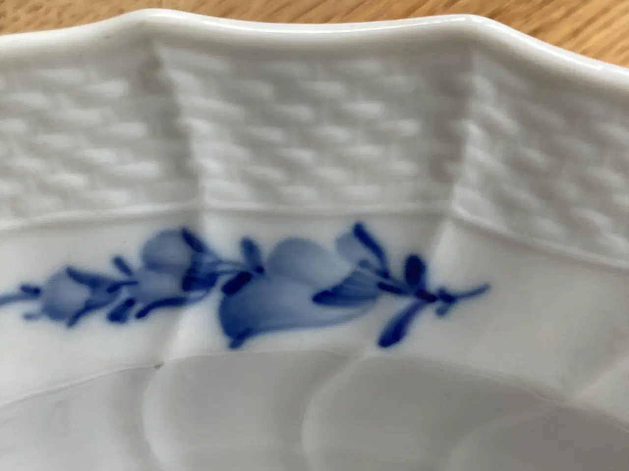 Billede 2 - Blå blomst porcelæn