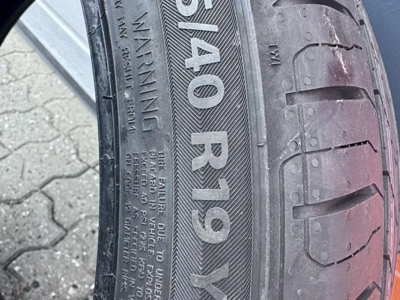 Billede 2 - 4stk spritnye Barum Bravuris 6 245/40-19