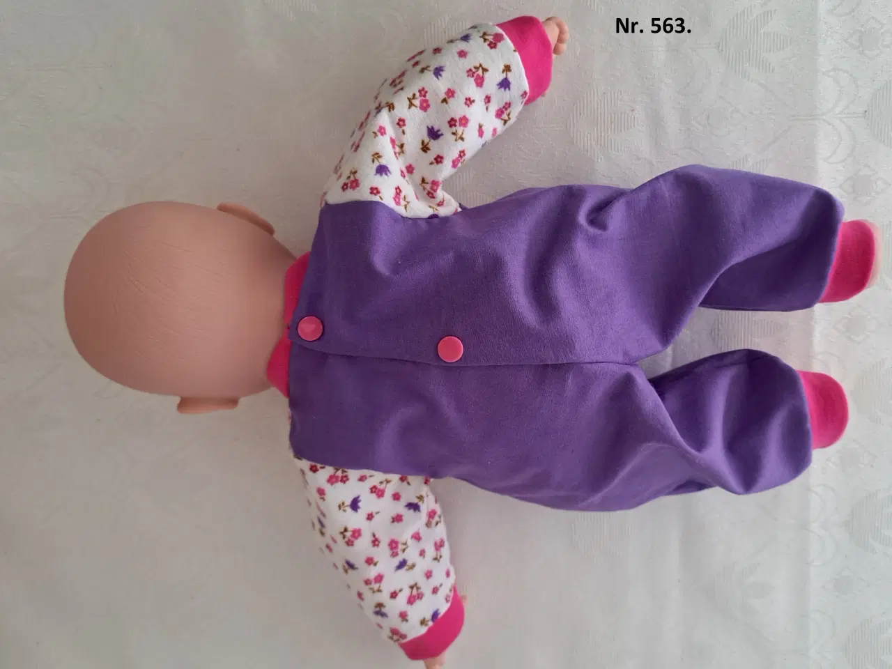 Billede 12 - Dukketøj til Sofia dukken på 40cm. med blød krop.