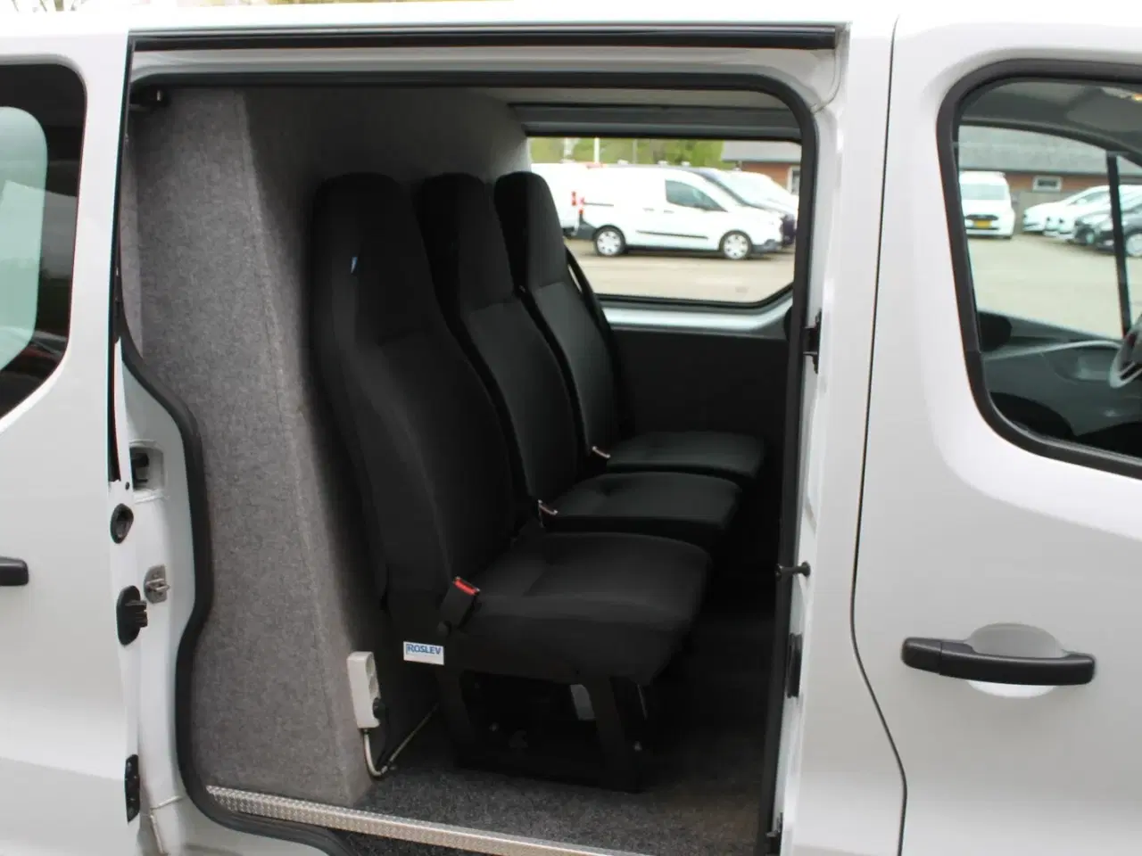 Billede 9 - Renault Trafic T29 2,0 dCi 120 L2H1 Mandskabsvogn