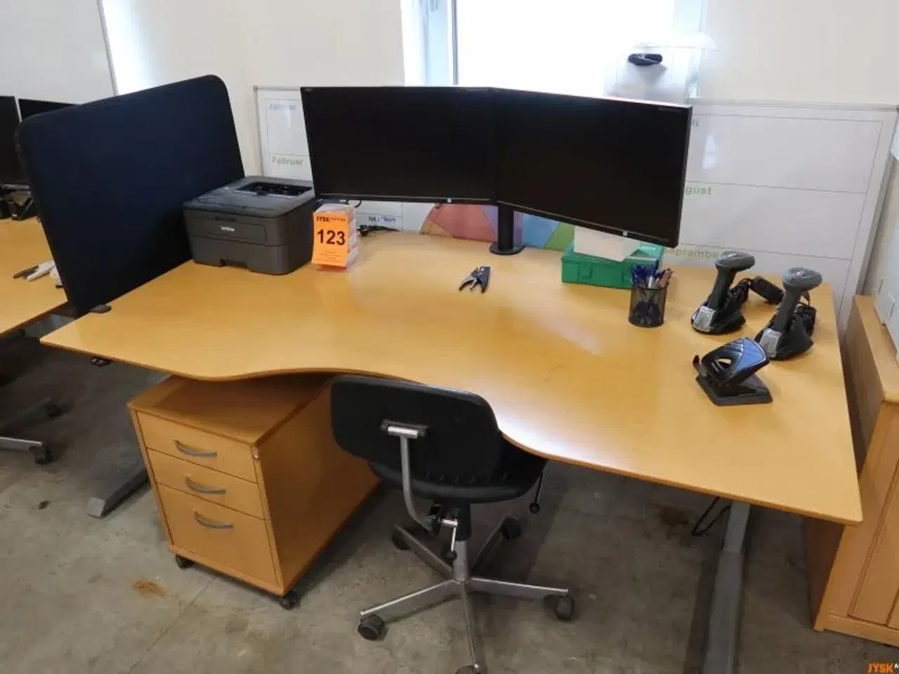 Billede 1 - KONTOR SEKTION m