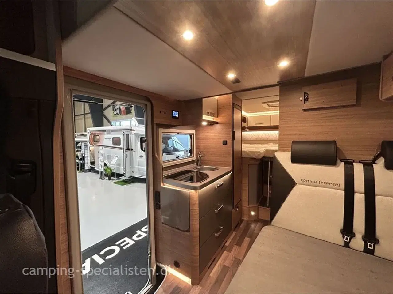 Billede 6 - 2026 - Weinsberg Pepper Edition MEG 640 Suite   Weinsberg CaraCompact 640 MEG Suite Edition Pepper MB 2026 - Kan snart ses hos Camping-Specialisten.dk