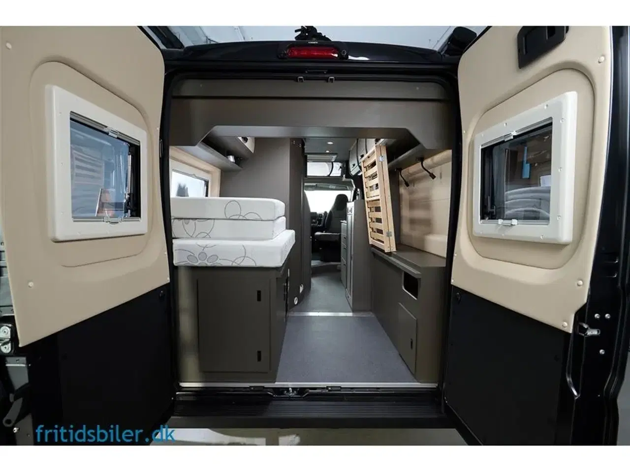 Billede 13 - 2026 - Bravia 599 140 Hk   Bravia 599 Classis Fritidsbil under 6.00 meter i en helt uhørt høj kvalitet