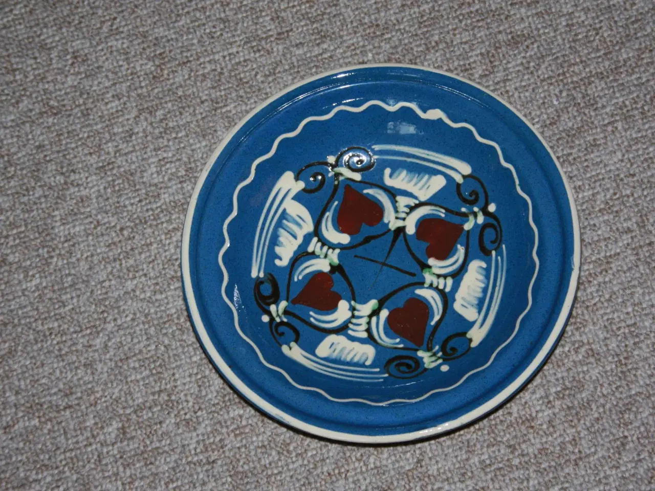 Billede 1 - Keramik fad fra Abbednæs potteri  H. 5 cm. Ø 25 cm