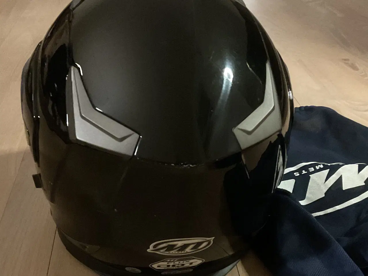 Billede 4 - Motorcykelhjelm med visir og solskærm