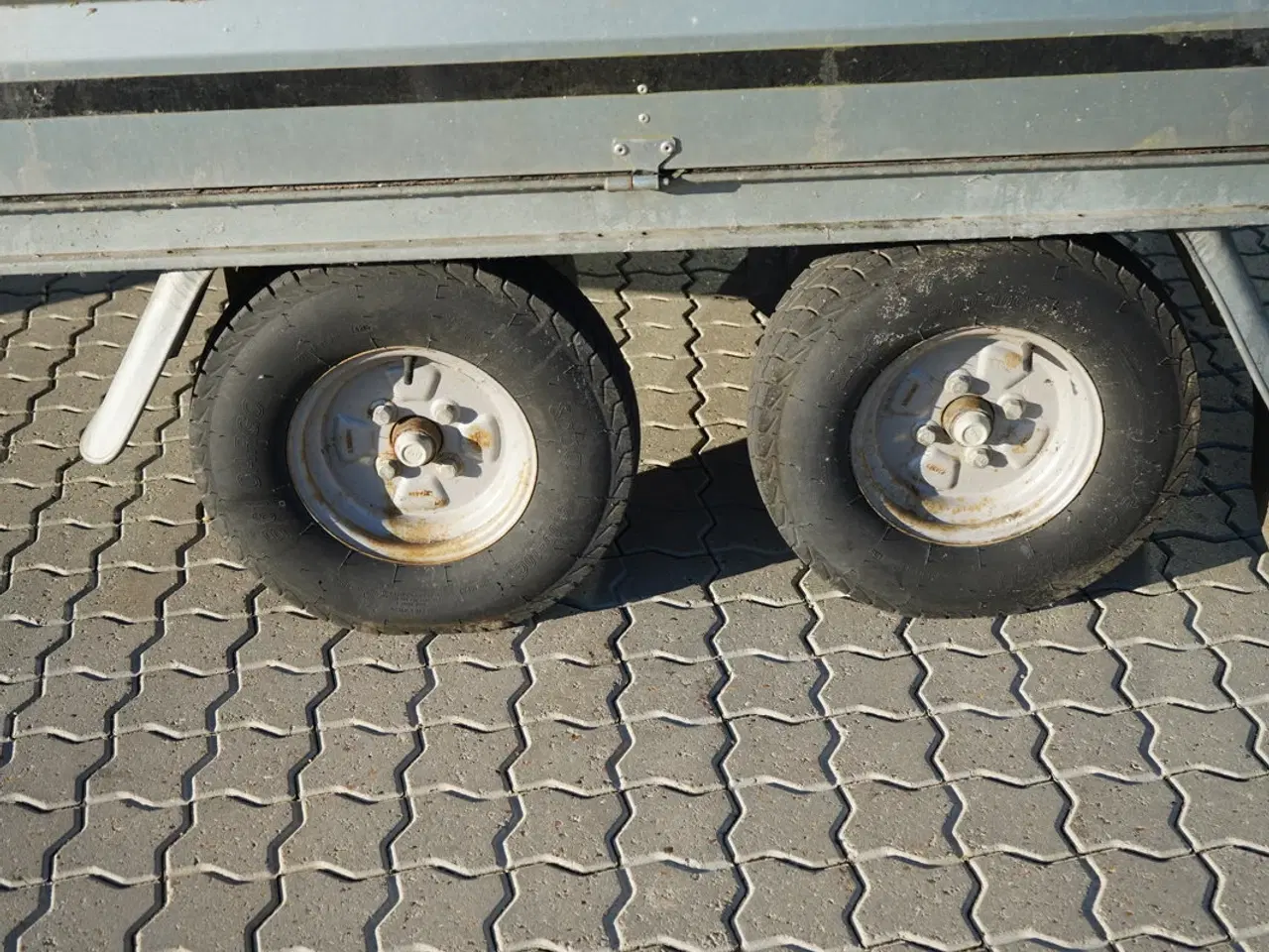 Billede 10 - Brenderup box trailer BD2811 sælges via auktion.