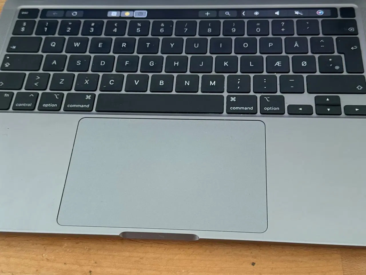 Billede 3 - Super Lækker Mac Book pro  - M1 2020- 521 gb HD