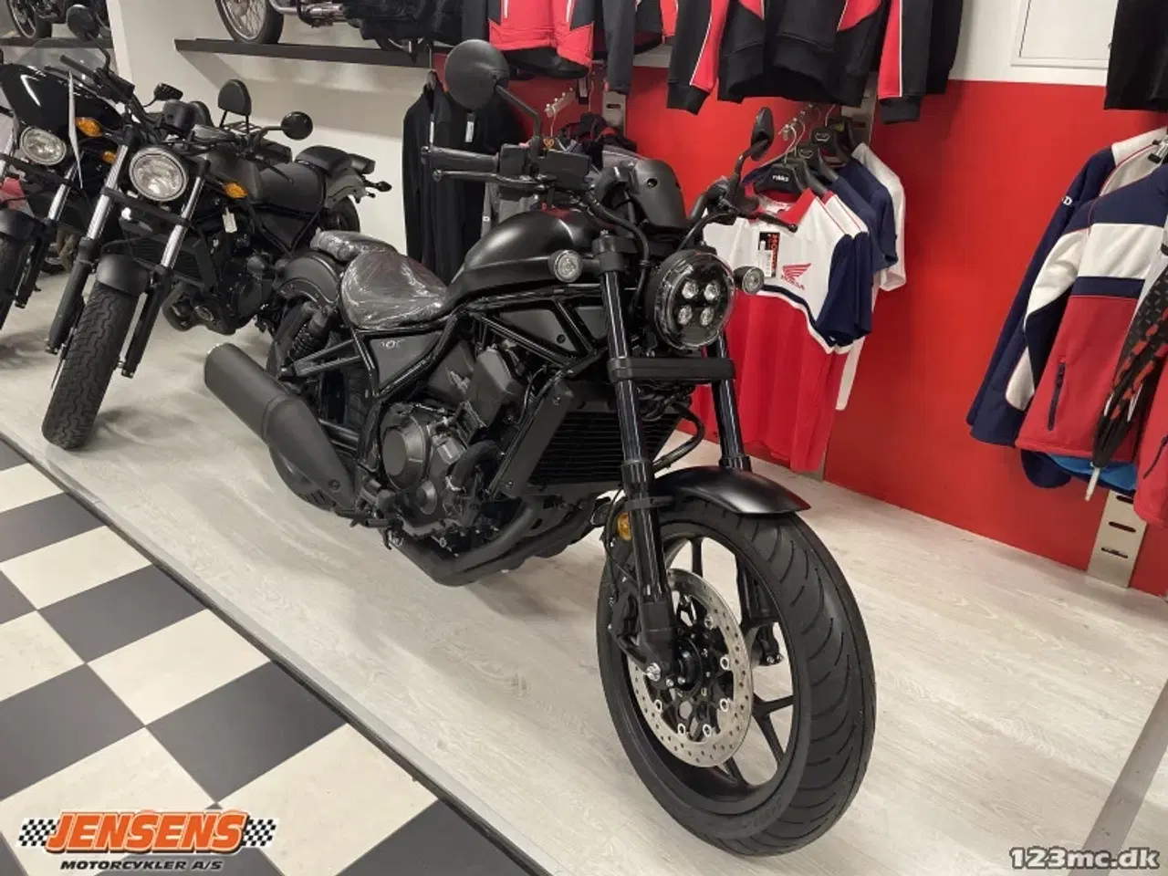 Billede 3 - Honda CMX 1100 Rebel Special eddition matsort eneste i dk