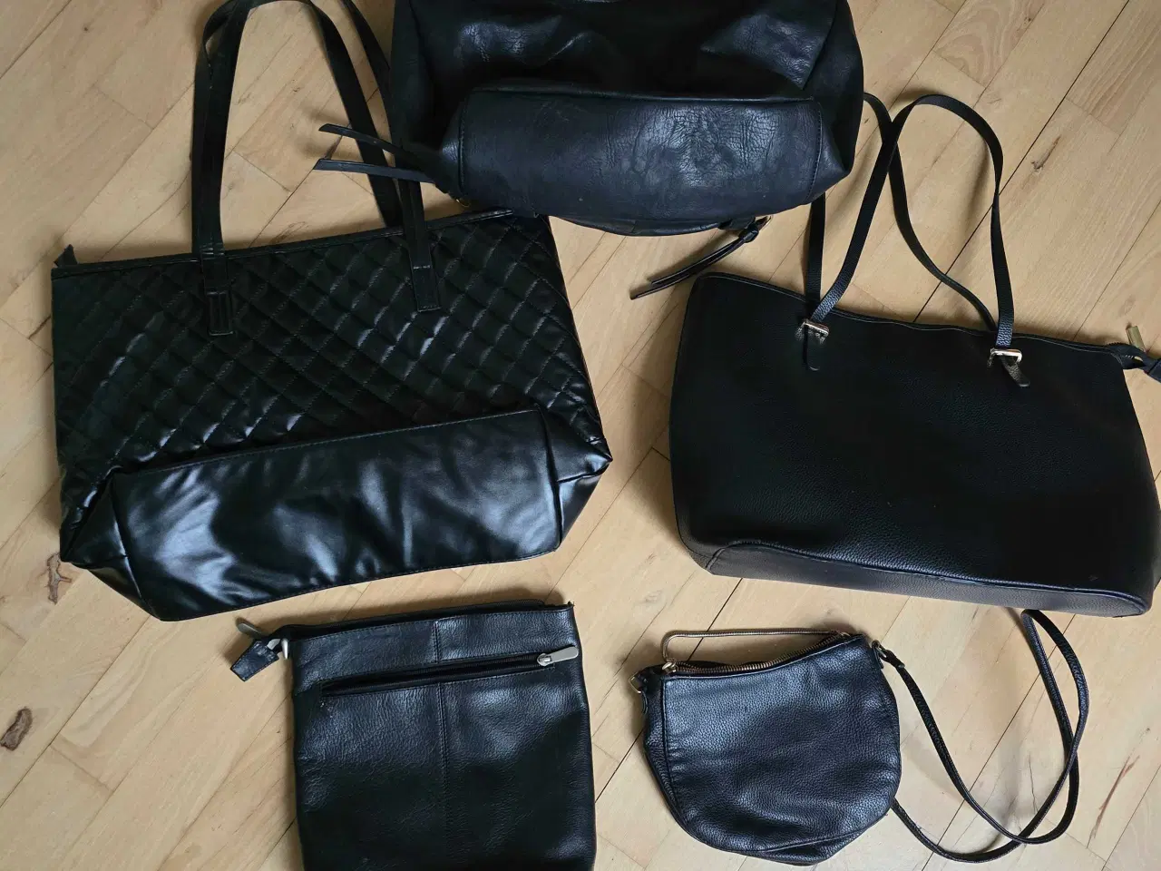 Billede 1 - Rigtig fine sorte Dame Tasker 