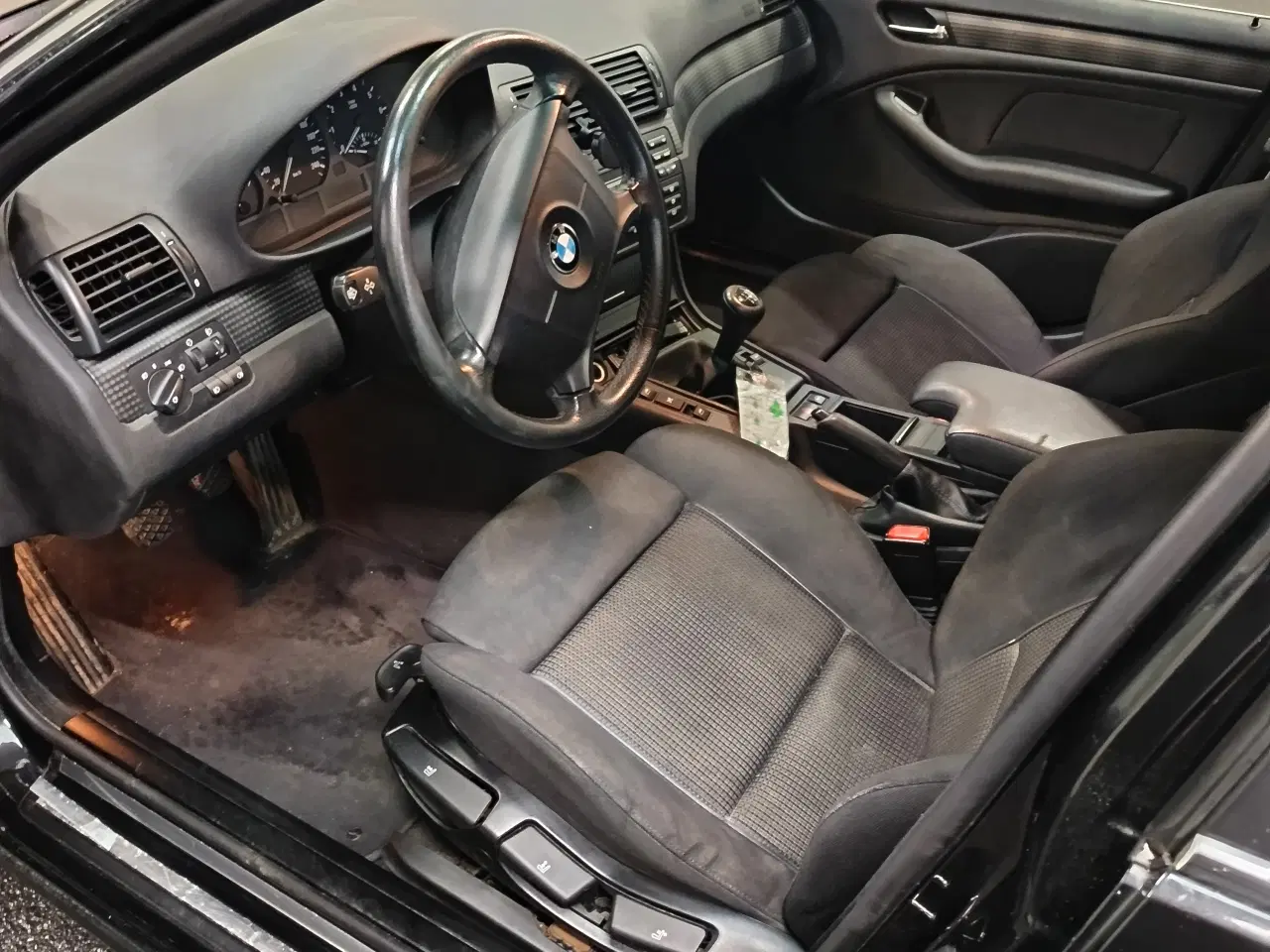 Billede 6 - BMW 325i E46 – 2.5 R6 • 192 HK