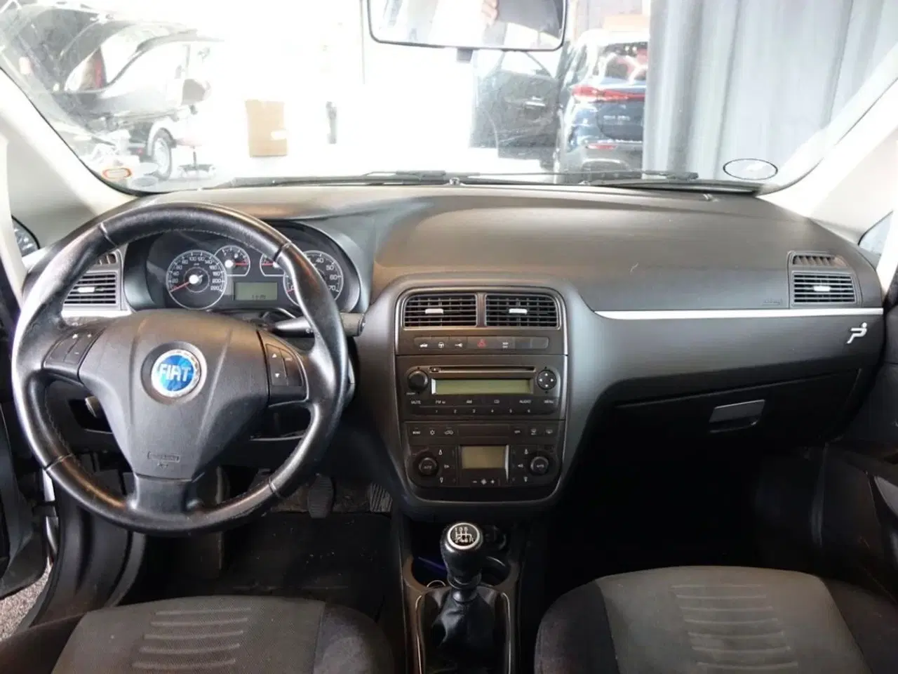 Billede 5 - Fiat Punto 1,4 fra 2007 sælges som projektbil elle