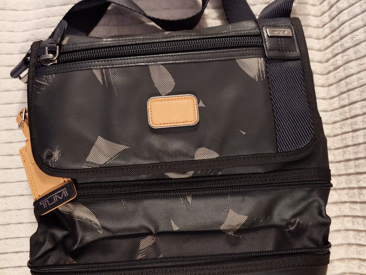 Billede 3 - TUMI unisex crossbody