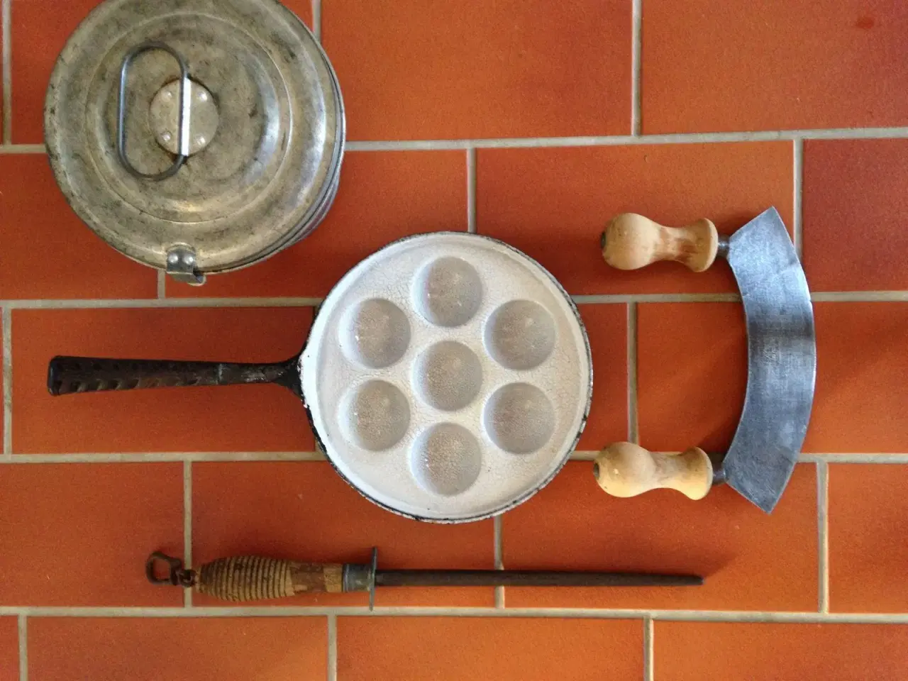 Billede 1 - Gamle køkken redskaber