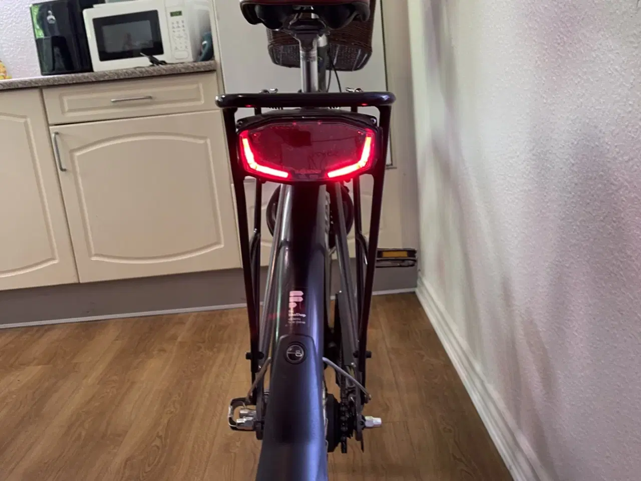 Billede 4 - flot batavus dame elcykel 28"  7 gear.