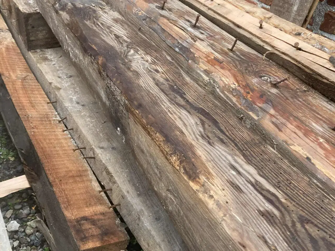 Billede 2 - Solide fyrretræsbjælker 20x20