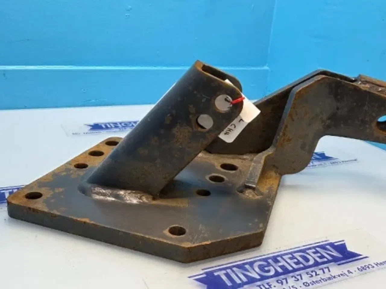 Billede 3 - New Holland TS110 Beslag R. 82007382