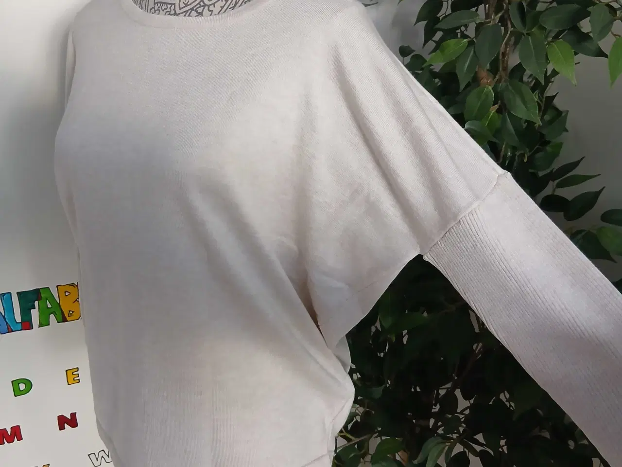 Billede 5 - Trøje. Saint Tropez. Medium/38