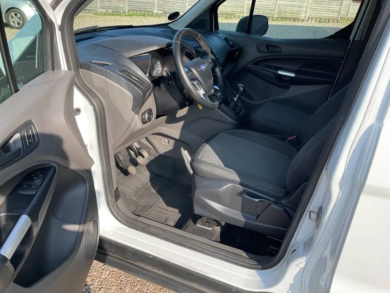 Billede 2 - Ford Transit Connect 1,5 TDCi 100 Trend lang