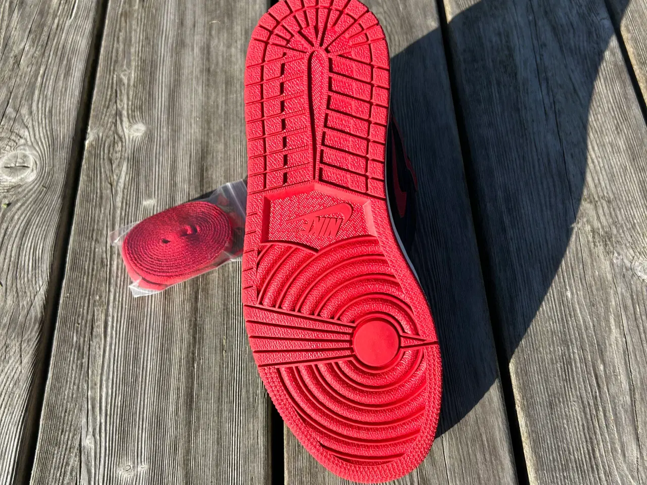 Billede 4 - Jordan 1 High “Patent Bred” i str. 40.5