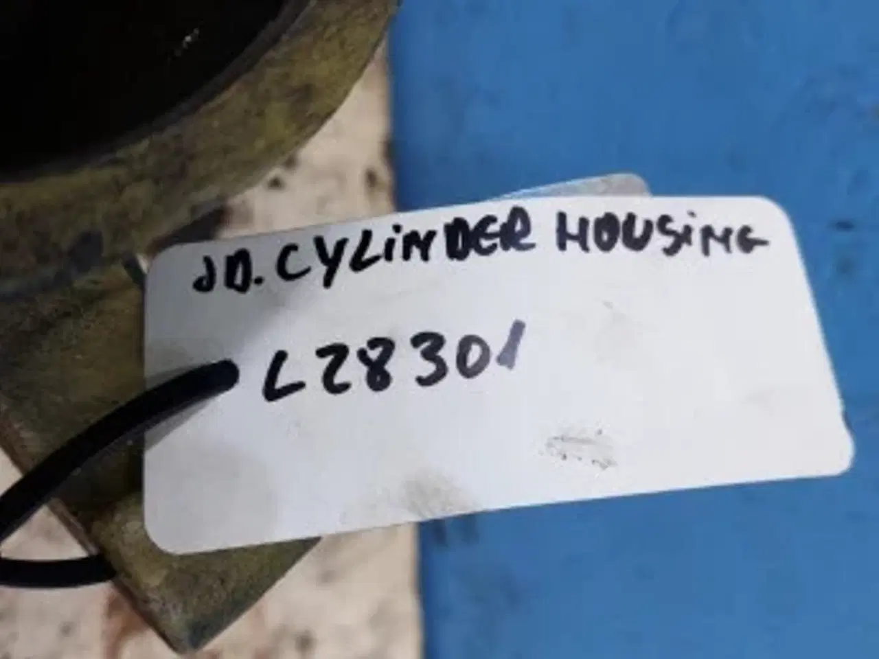 Billede 2 - John Deere 2141 Cylinderhus AL28230